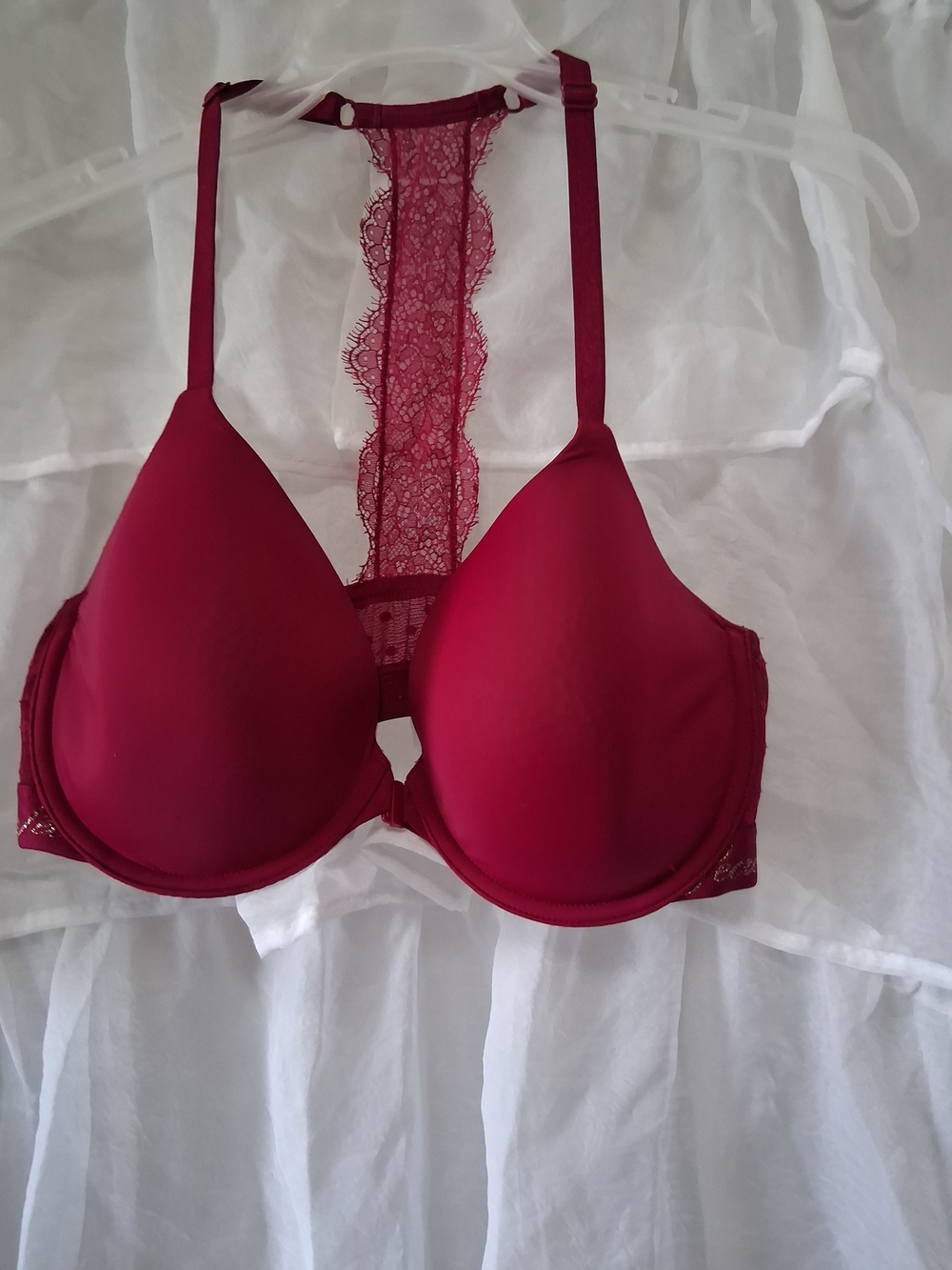 Victoria's Secret Rich Raspberry Lace-Racerback Push-Up Bra